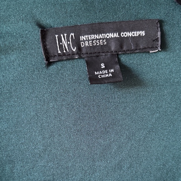 INC International Concepts Dark Green Velvet Long Sleeve Dress - Picture 4 of 6